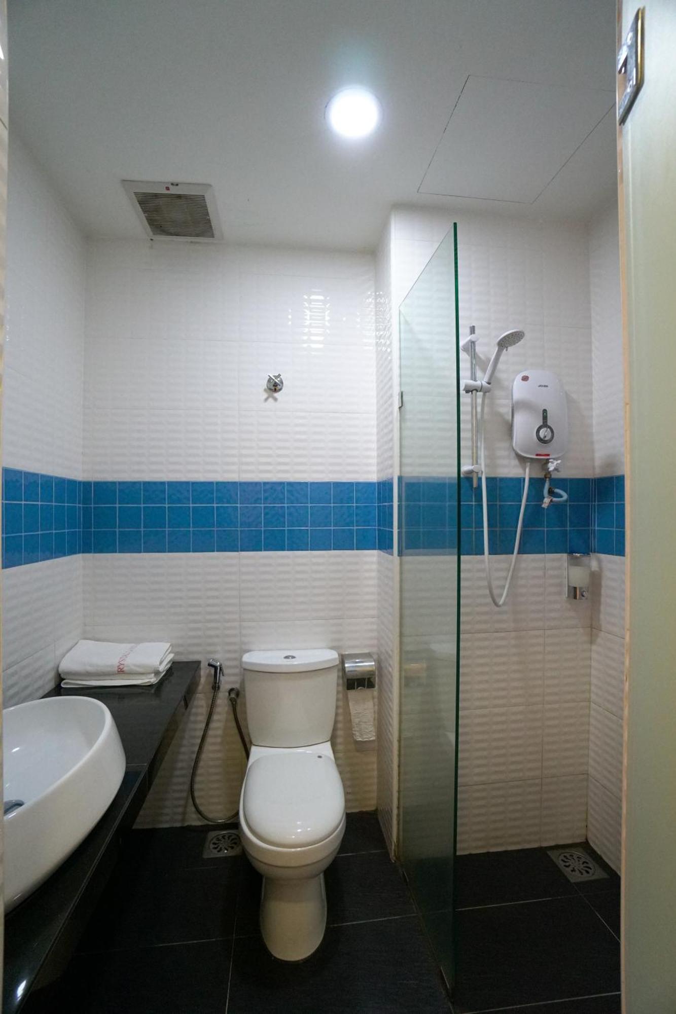 Crystal Garden Hotel - Seri Kembangan Rum bild